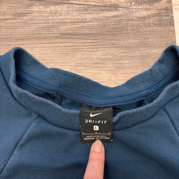 Nike Dri-Fit Teal White Womens L Get It Fleece Training Crop Crewneck Sweatshirt - Picture 4 of 9